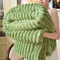 Flannel Blanket Queen Size Spring Autumn Warm Blankets for Bedgradient Color Soft Plush Sofa Throw Blanket